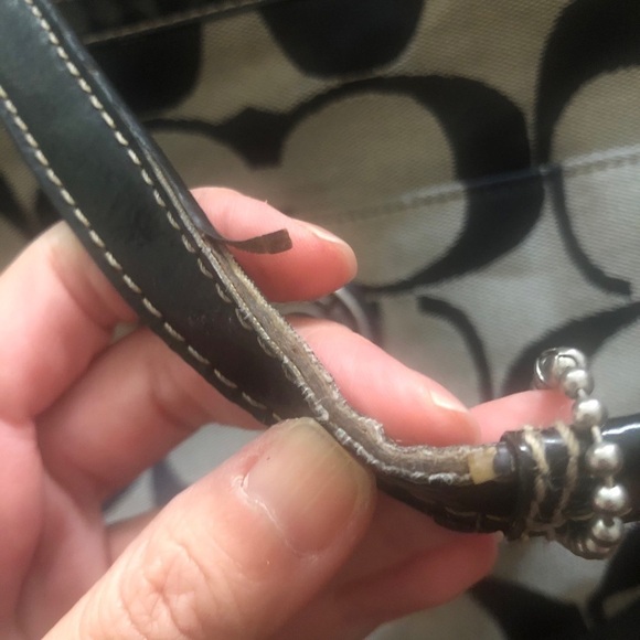 Coach Signature Multifunction Diaper Travel bag - Picture 9 of 14